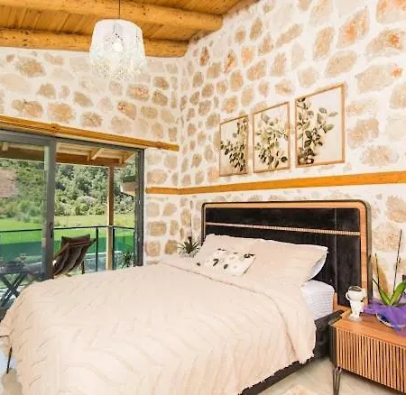 ヴィラ Villa Nur Nefes